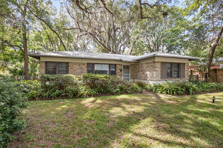 Property photo for 2703 NW 2ND AVENUE, Gainesville, FL