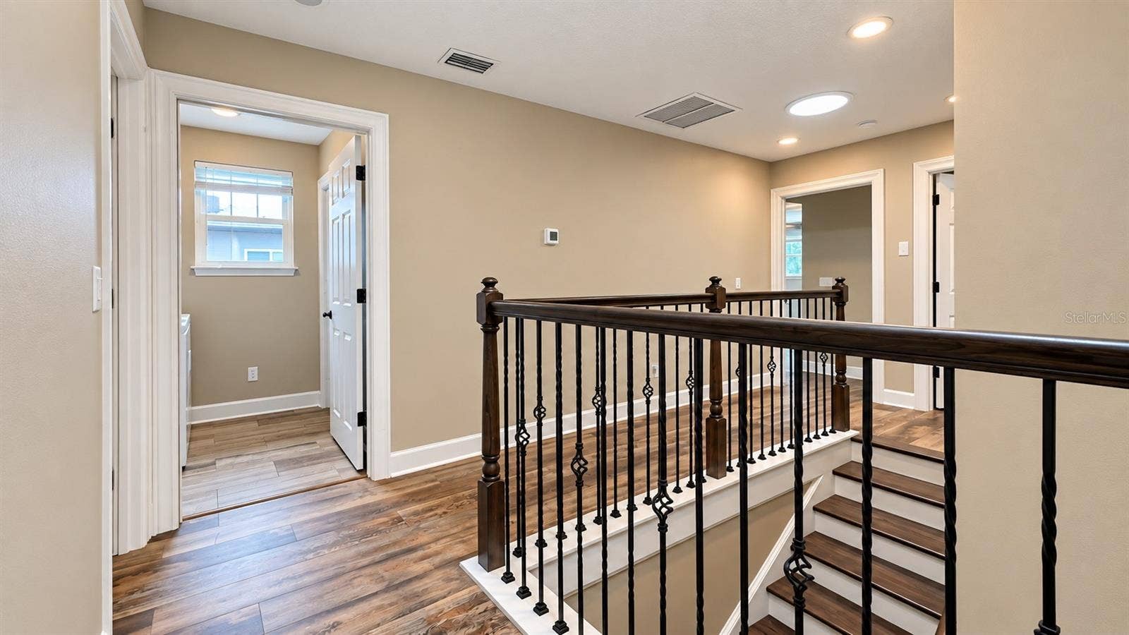 832 GOLFVIEW STREET, Orlando, FL 32804 832 GOLFVIEW STREET, Orlando, FL 32804