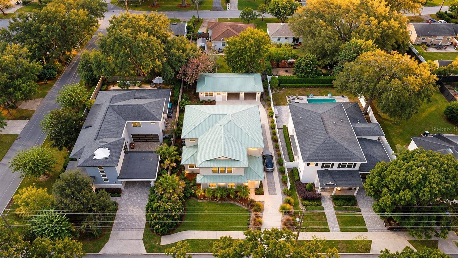 832 GOLFVIEW STREET, Orlando, FL 32804 832 GOLFVIEW STREET, Orlando, FL 32804