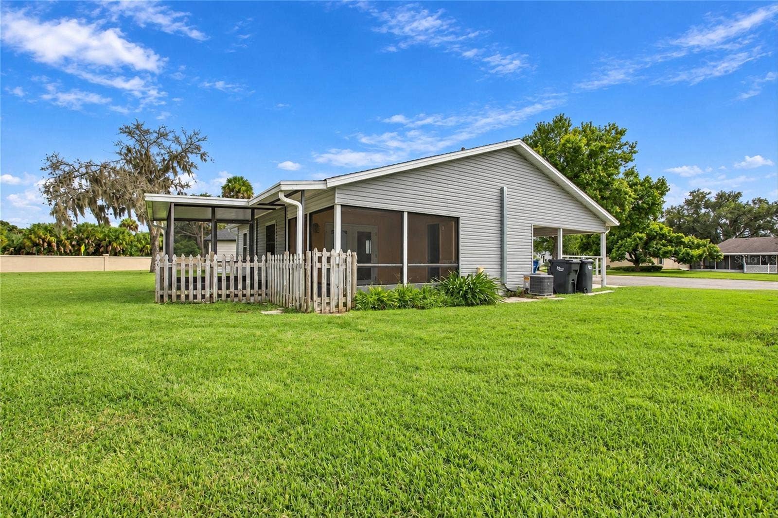 5522 82ND AVENUE DRIVE E, Palmetto, FL 34221 5522 82ND AVENUE DRIVE E, Palmetto, FL 34221
