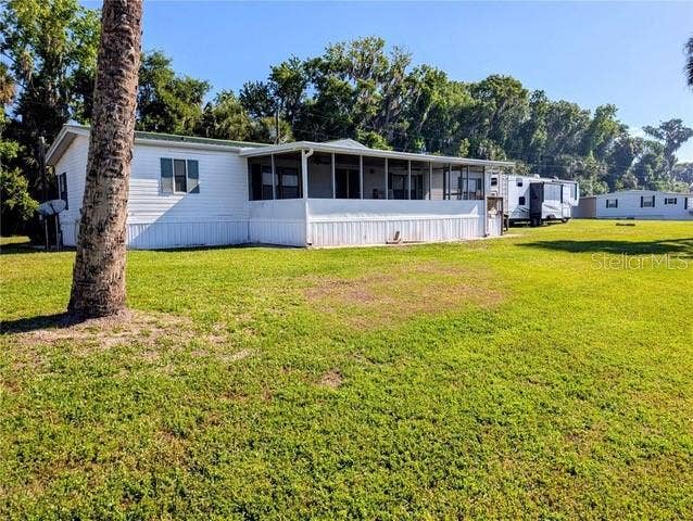 Property photo for 25836 MANHATTAN LANE, Astor, FL