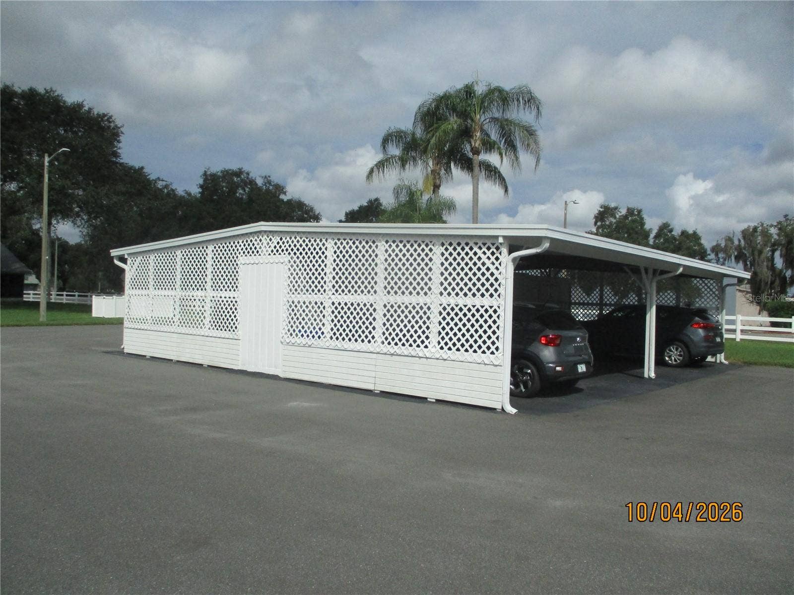 6464 SANDPIPERS DRIVE, #2, Lakeland, FL 33809 6464 SANDPIPERS DRIVE, #2, Lakeland, FL 33809