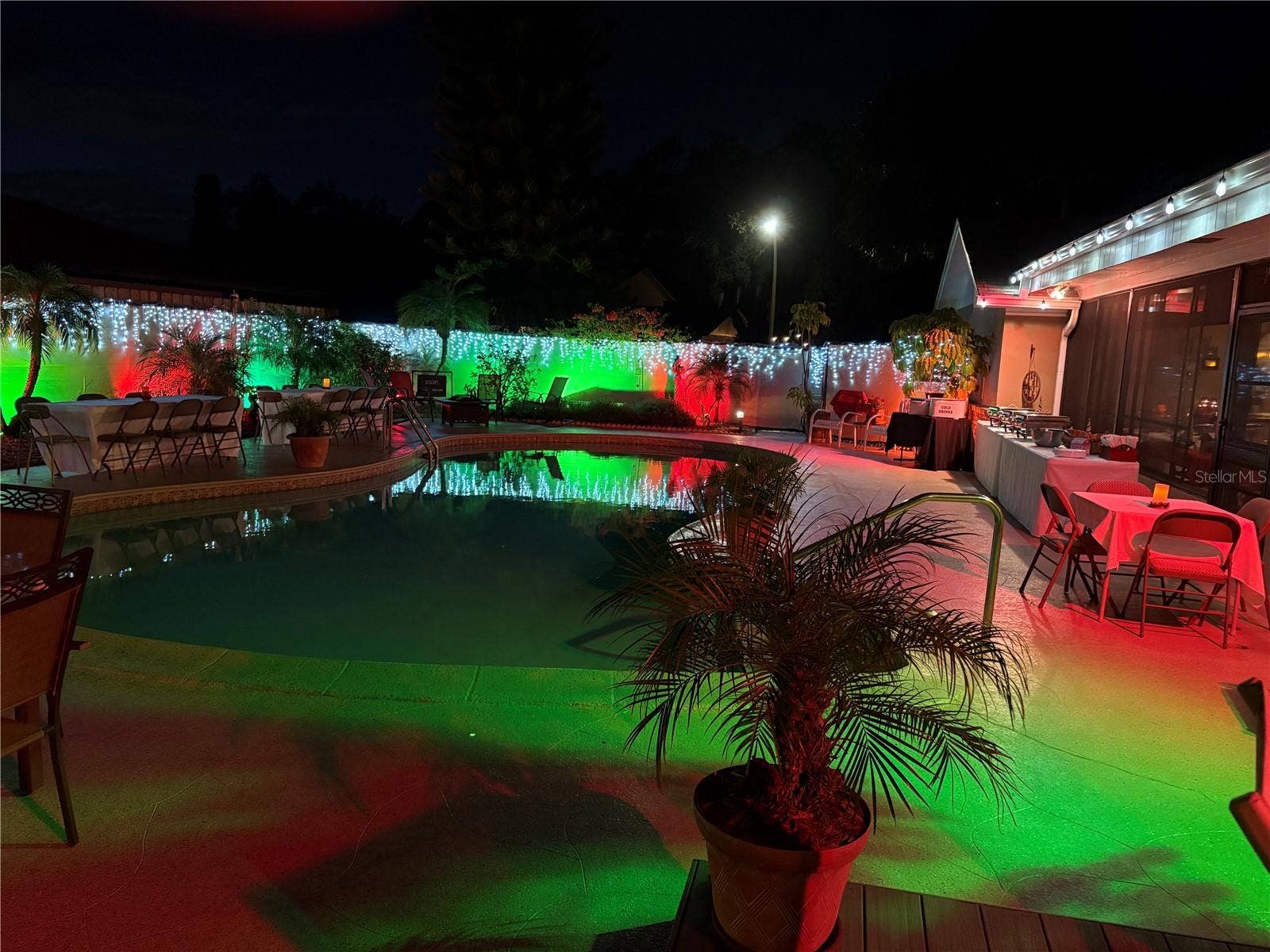 130 SPRINGWOOD TRAIL, Altamonte Springs, FL 32714 Night lights around pool
