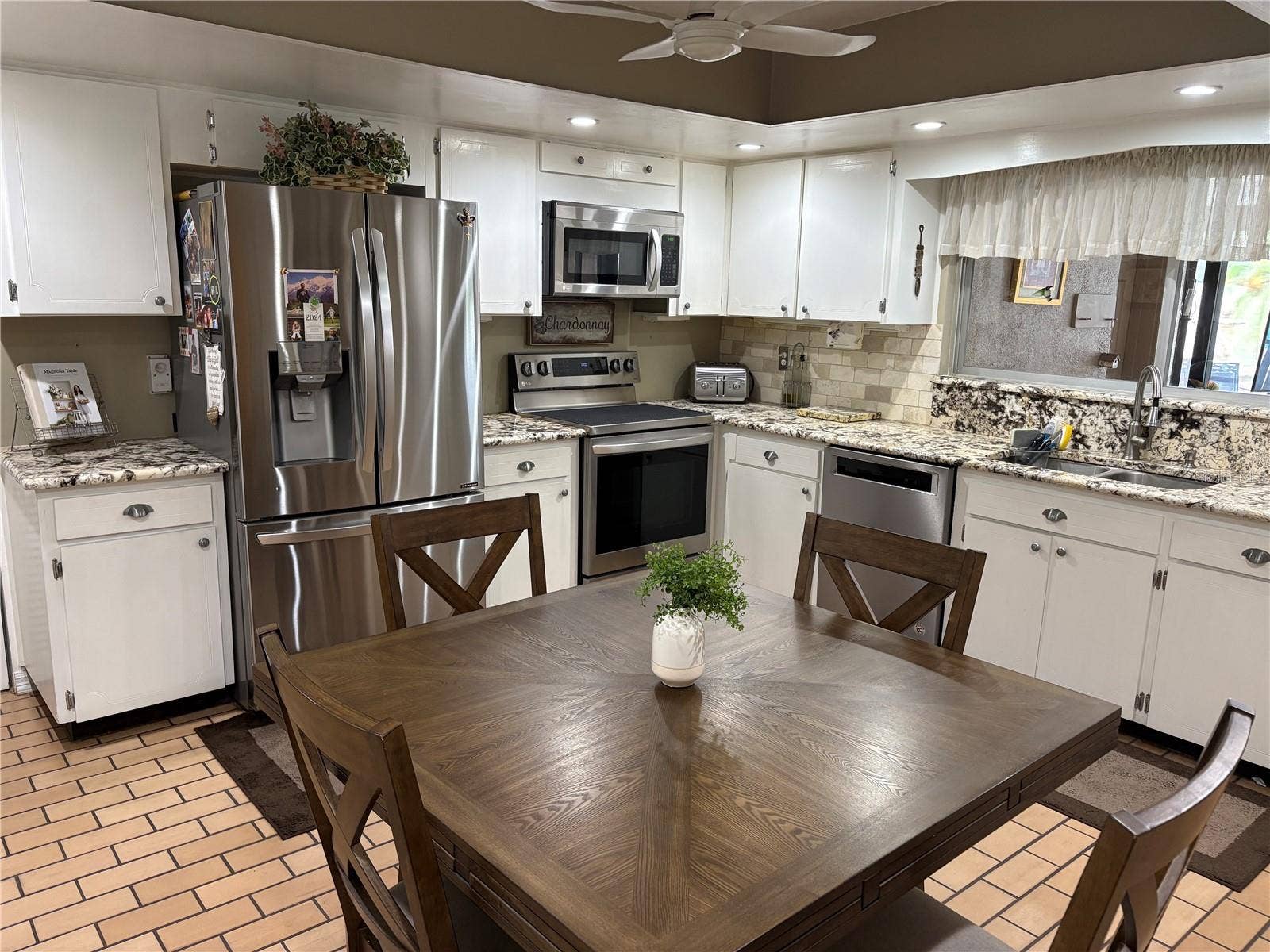130 SPRINGWOOD TRAIL, Altamonte Springs, FL 32714 130 SPRINGWOOD TRAIL, Altamonte Springs, FL 32714