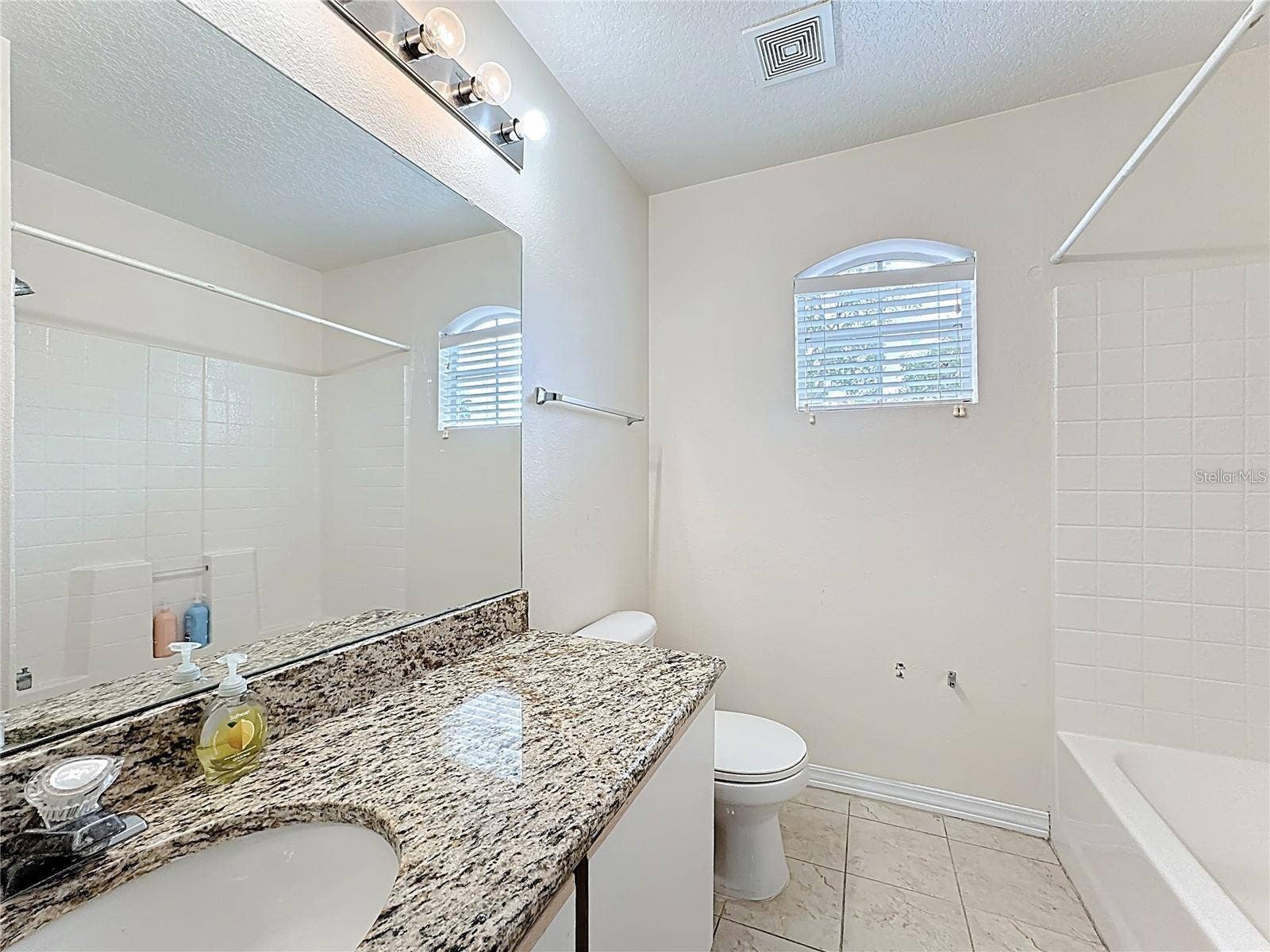 302 JULLIARD BOULEVARD, Davenport, FL 33897 302 JULLIARD BOULEVARD, Davenport, FL 33897