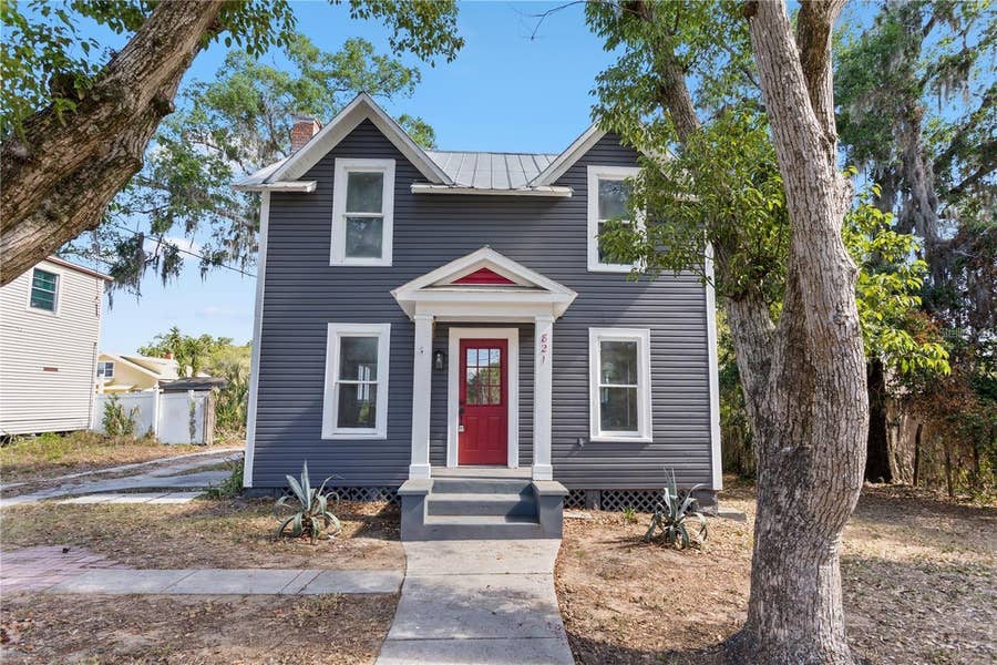Property photo for 821 E LEMON AVENUE, Eustis, FL