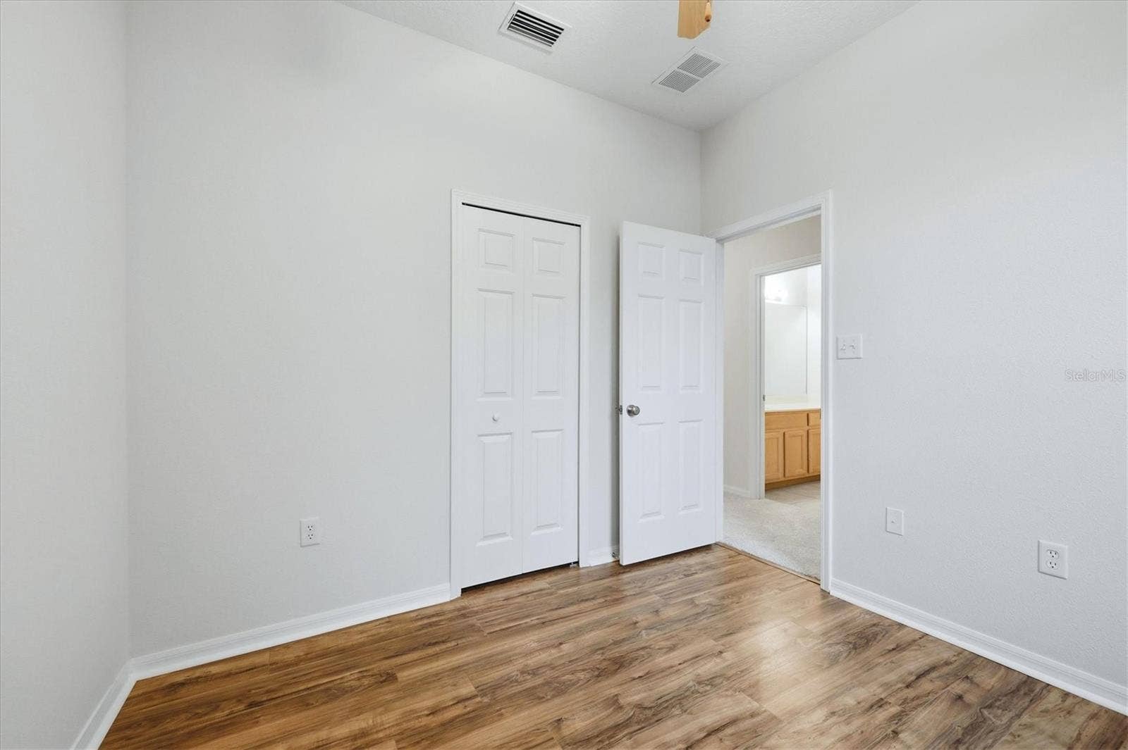 3750 PARKRIDGE CIRCLE, #24-103, Sarasota, FL 34243 3750 PARKRIDGE CIRCLE, #24-103, Sarasota, FL 34243
