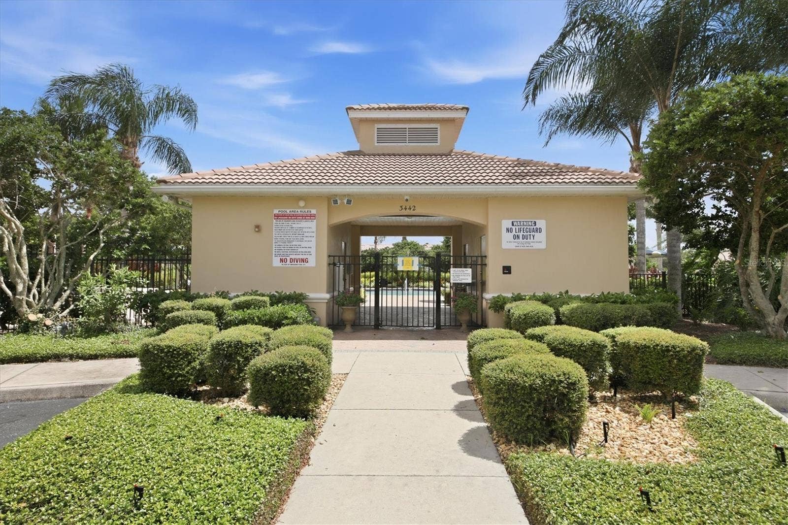 3750 PARKRIDGE CIRCLE, #24-103, Sarasota, FL 34243 3750 PARKRIDGE CIRCLE, #24-103, Sarasota, FL 34243