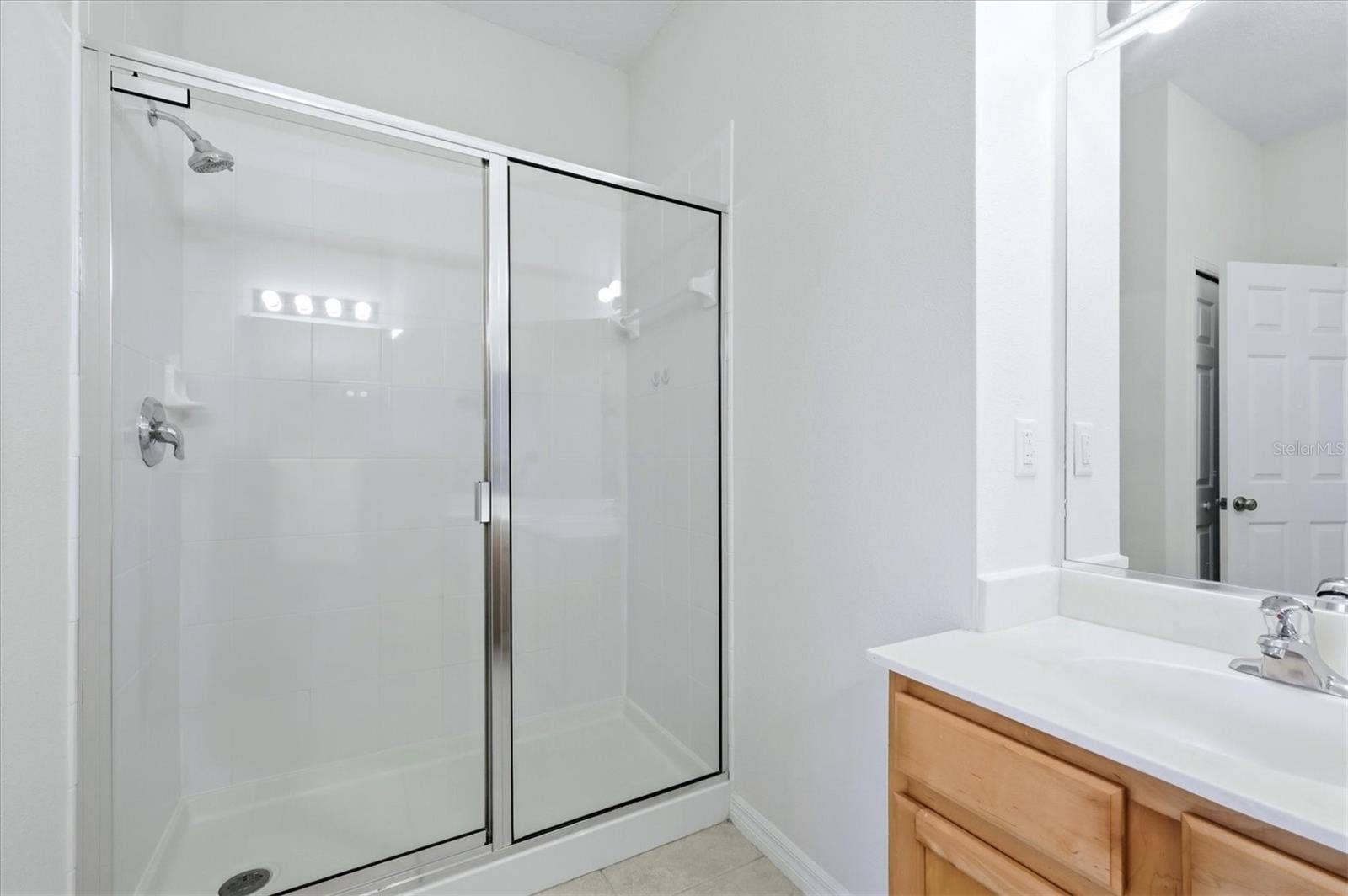 3750 PARKRIDGE CIRCLE, #24-103, Sarasota, FL 34243 3750 PARKRIDGE CIRCLE, #24-103, Sarasota, FL 34243