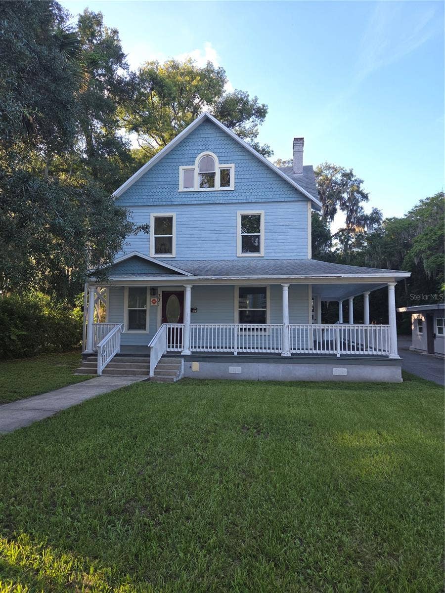 331 W NEW YORK AVENUE, Deland, FL 32720 331 W NEW YORK AVENUE, Deland, FL 32720