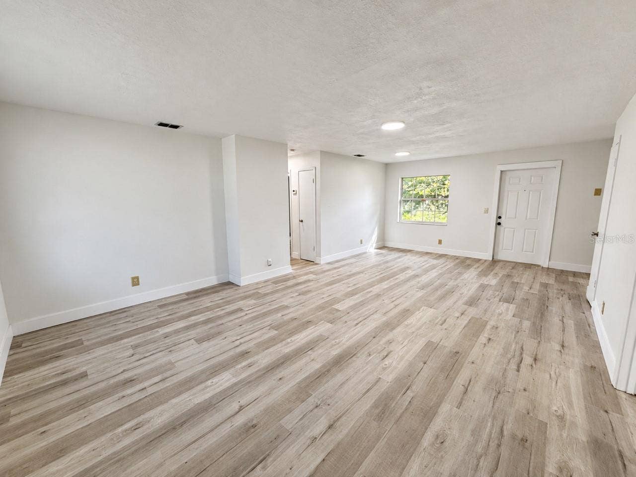 4305 NE 25TH AVENUE, Ocala, FL 34479 4305 NE 25TH AVENUE, Ocala, FL 34479