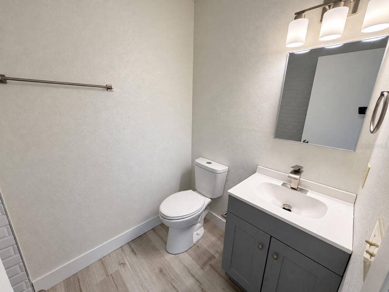 4305 NE 25TH AVENUE, Ocala, FL 34479 4305 NE 25TH AVENUE, Ocala, FL 34479