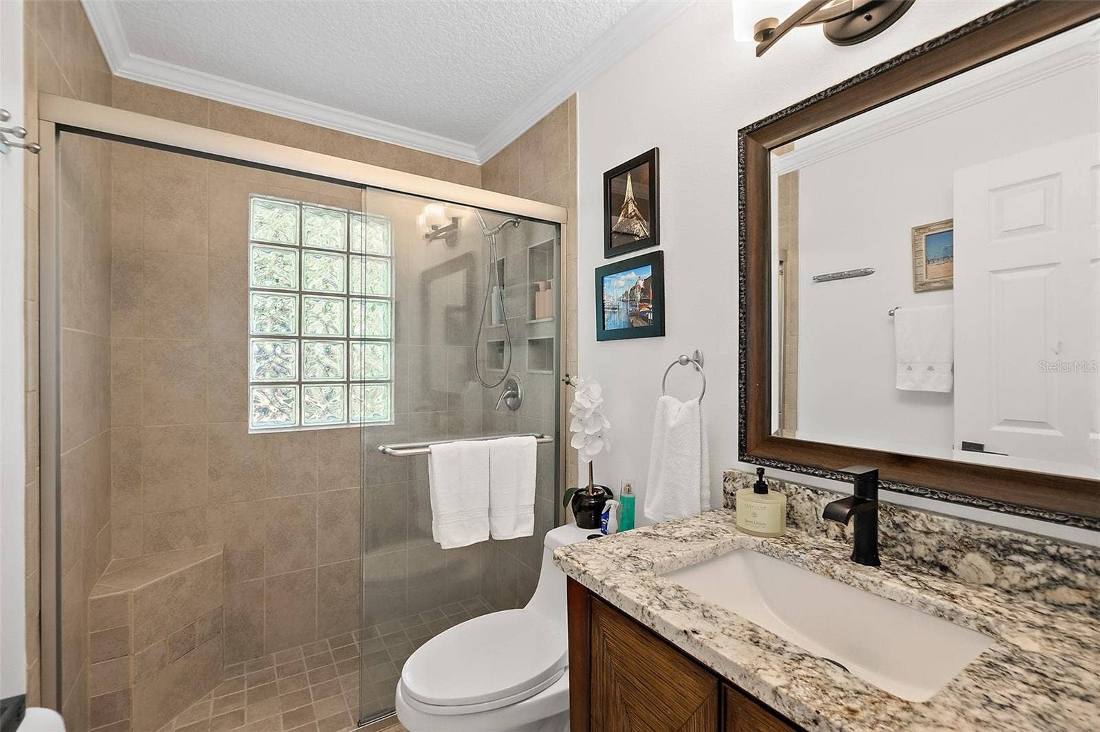 8 CROSSGATE COURT E, Palm Coast, FL 32137