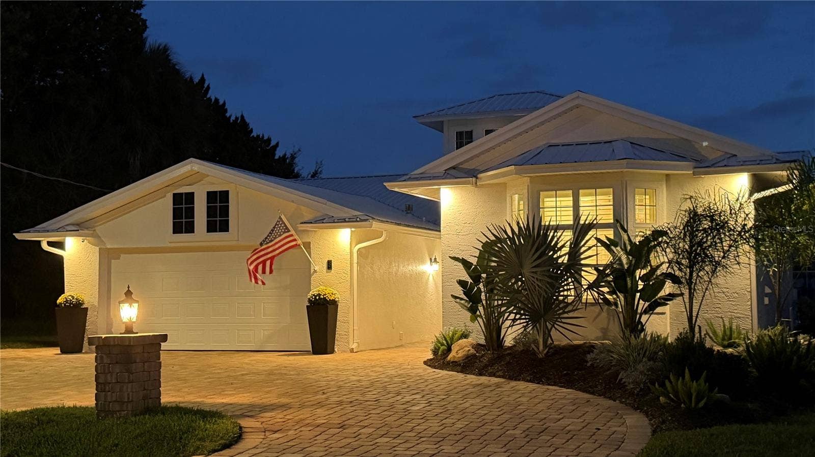 8 CROSSGATE COURT E, Palm Coast, FL 32137
