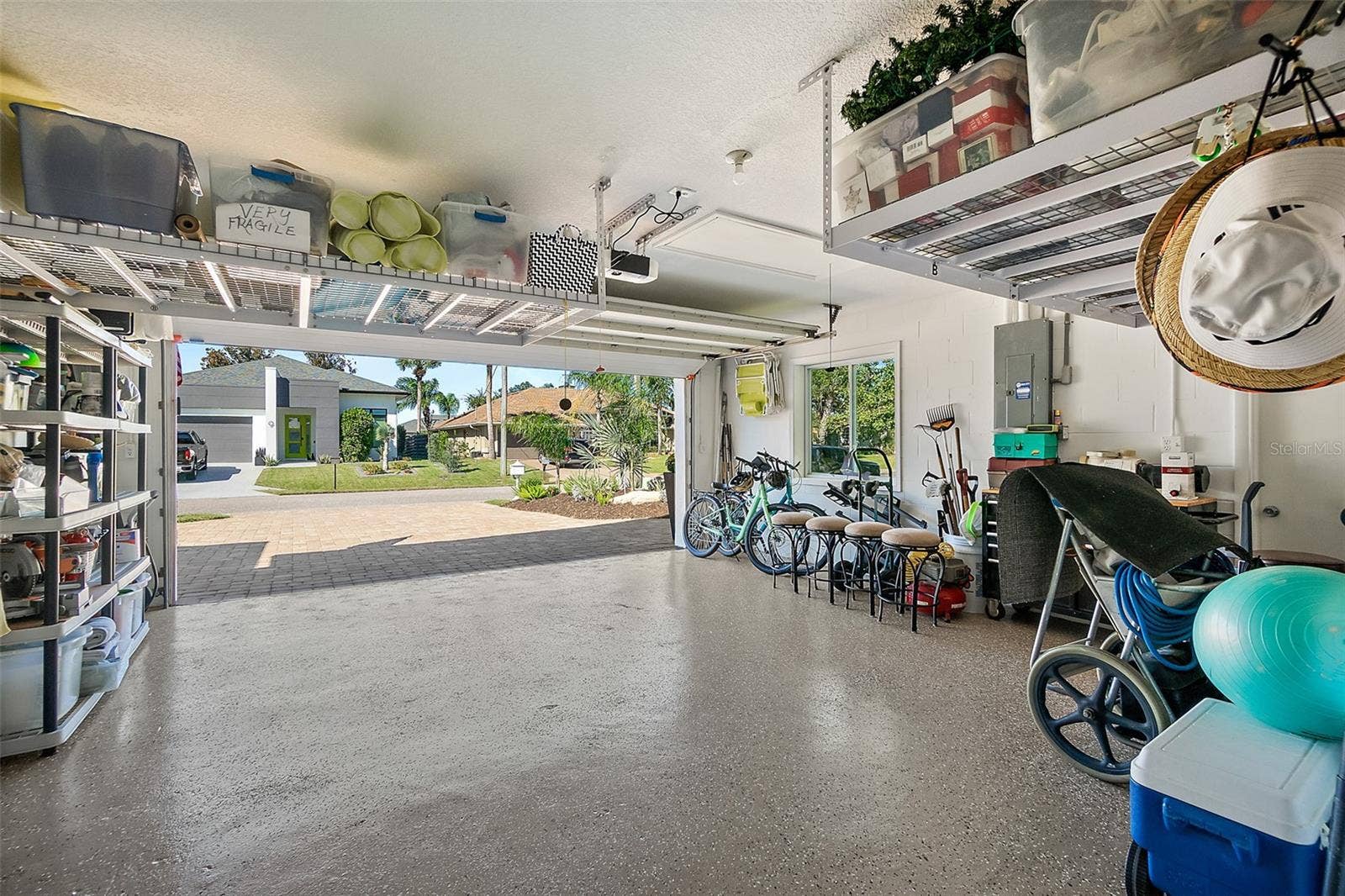 8 CROSSGATE COURT E, Palm Coast, FL 32137