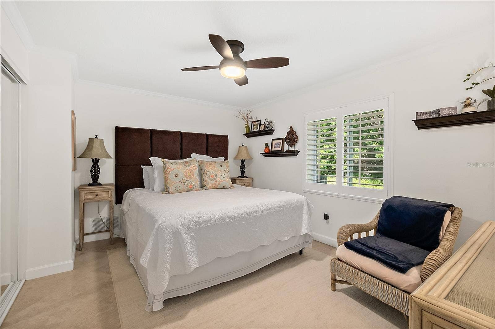 8 CROSSGATE COURT E, Palm Coast, FL 32137