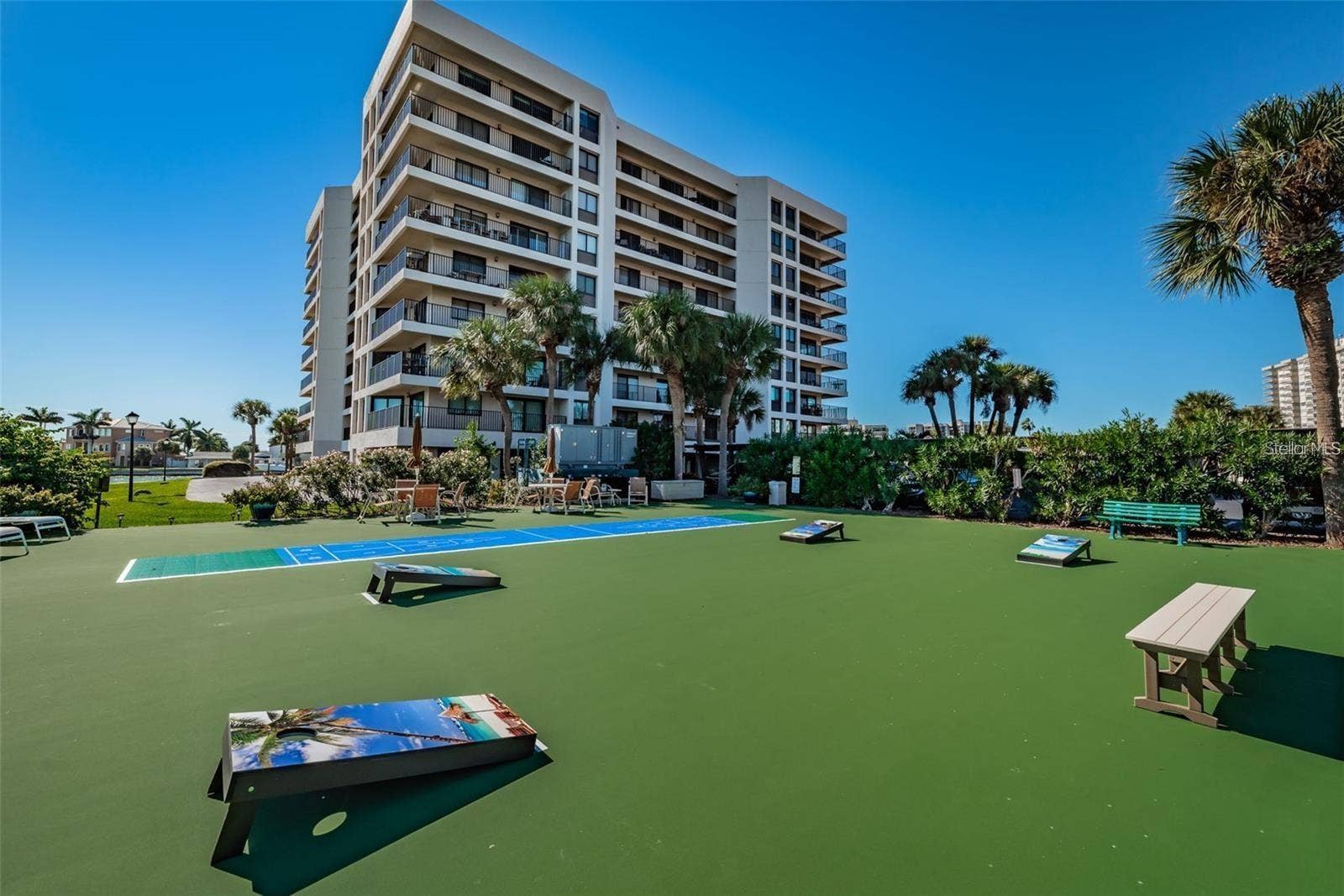 240 SAND KEY ESTATES DRIVE, #222, Clearwater, FL 33767 240 SAND KEY ESTATES DRIVE, #222, Clearwater, FL 33767