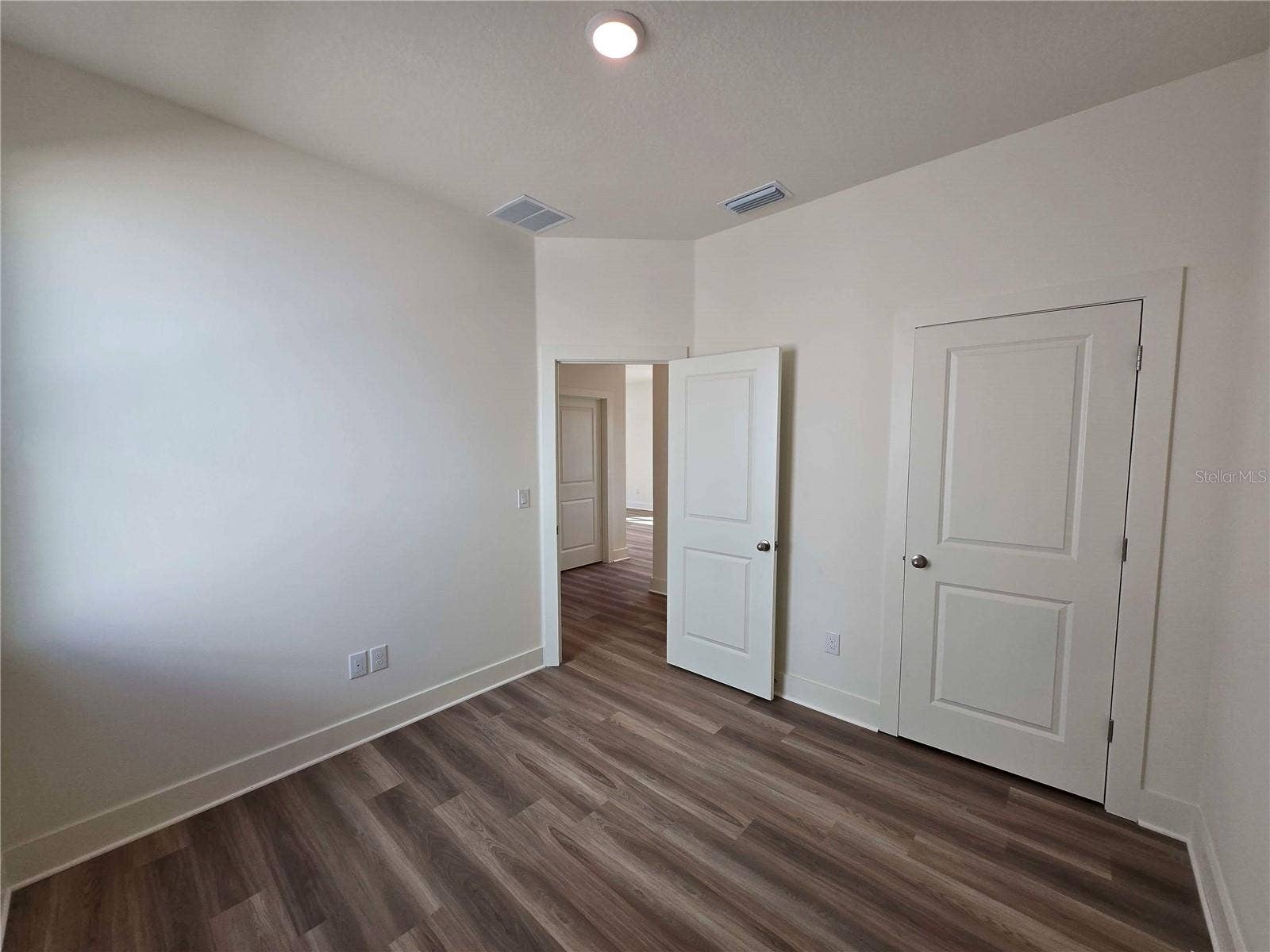 Guest Room 1