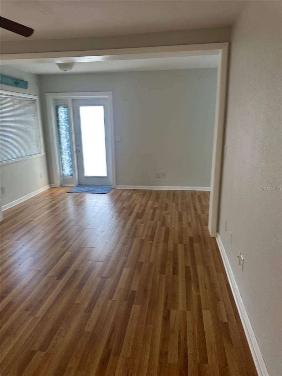 204 W 36TH STREET W, Bradenton, FL 34205 FAMILY ROOM