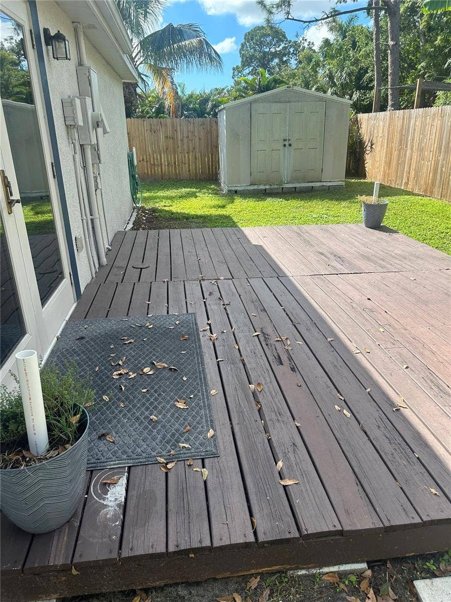204 W 36TH STREET W, Bradenton, FL 34205 DECK LOOKING SOUTH