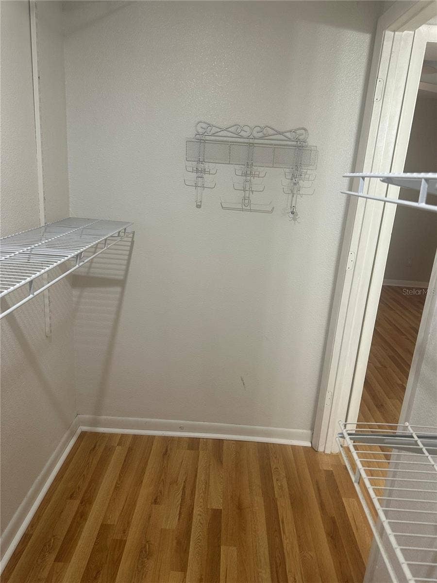 204 W 36TH STREET W, Bradenton, FL 34205 PRIMARY WALK IN CLOSET