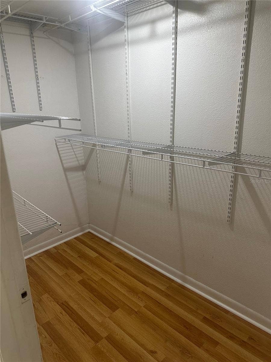 204 W 36TH STREET W, Bradenton, FL 34205 PRIMARY WALK IN CLOSET
