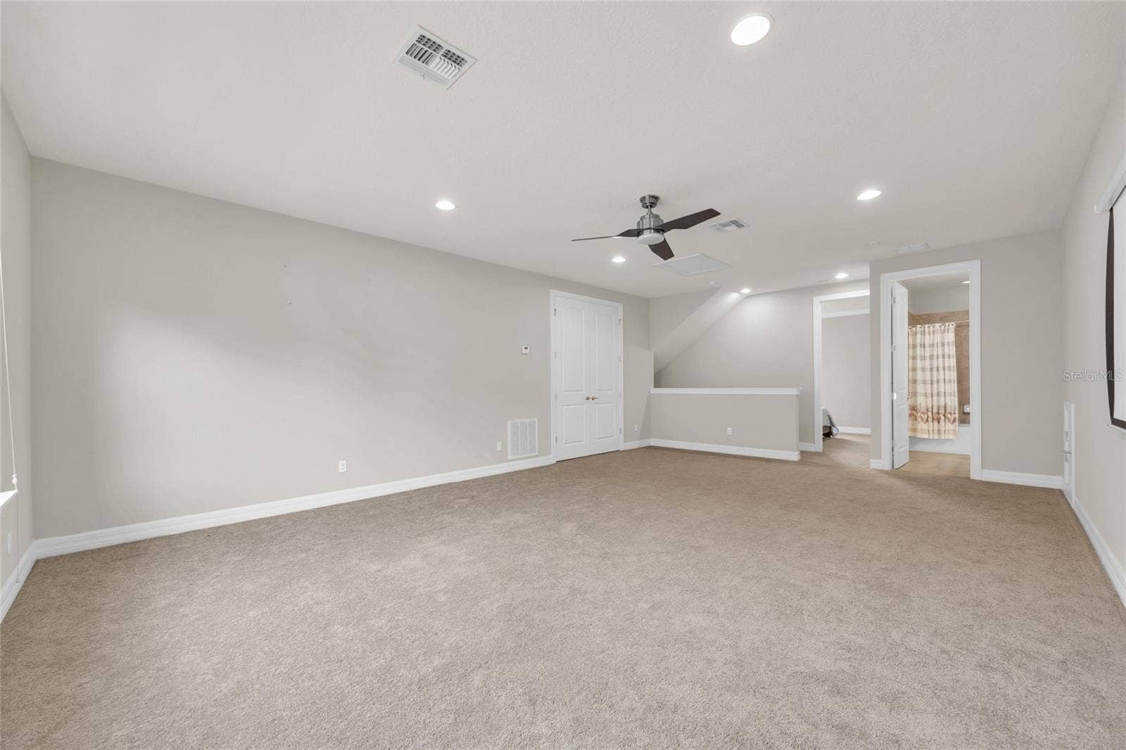 10713 BERRY CREEK ROAD, Orlando, FL 32836 10713 BERRY CREEK ROAD, Orlando, FL 32836