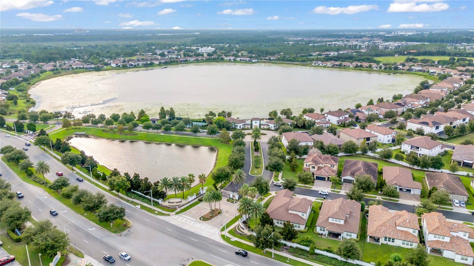 10713 BERRY CREEK ROAD, Orlando, FL 32836 10713 BERRY CREEK ROAD, Orlando, FL 32836
