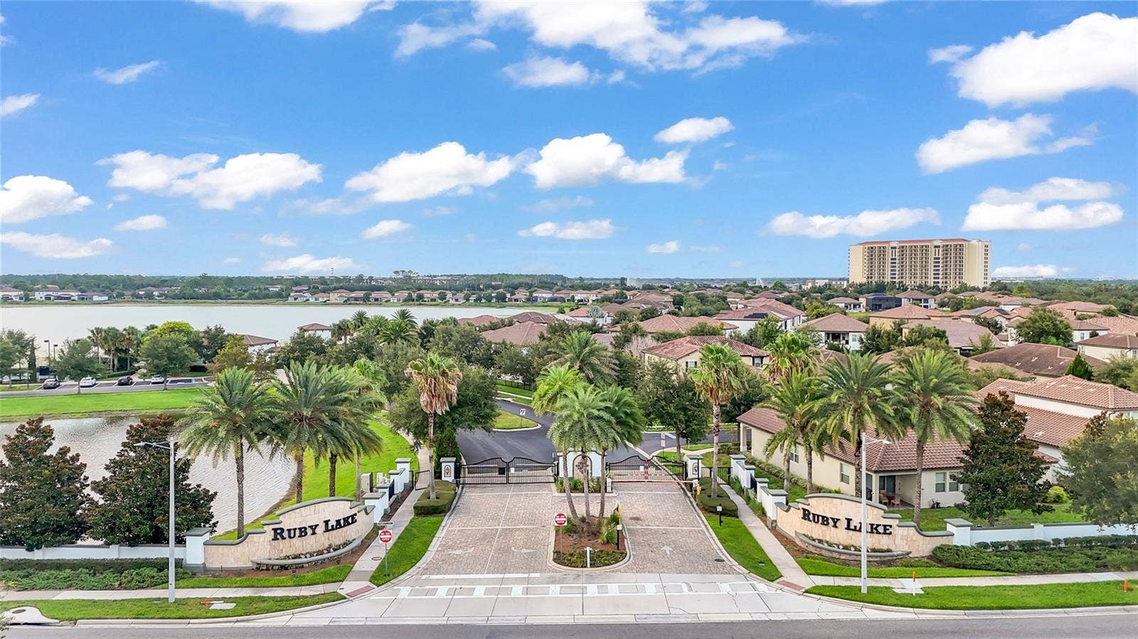 10713 BERRY CREEK ROAD, Orlando, FL 32836 10713 BERRY CREEK ROAD, Orlando, FL 32836