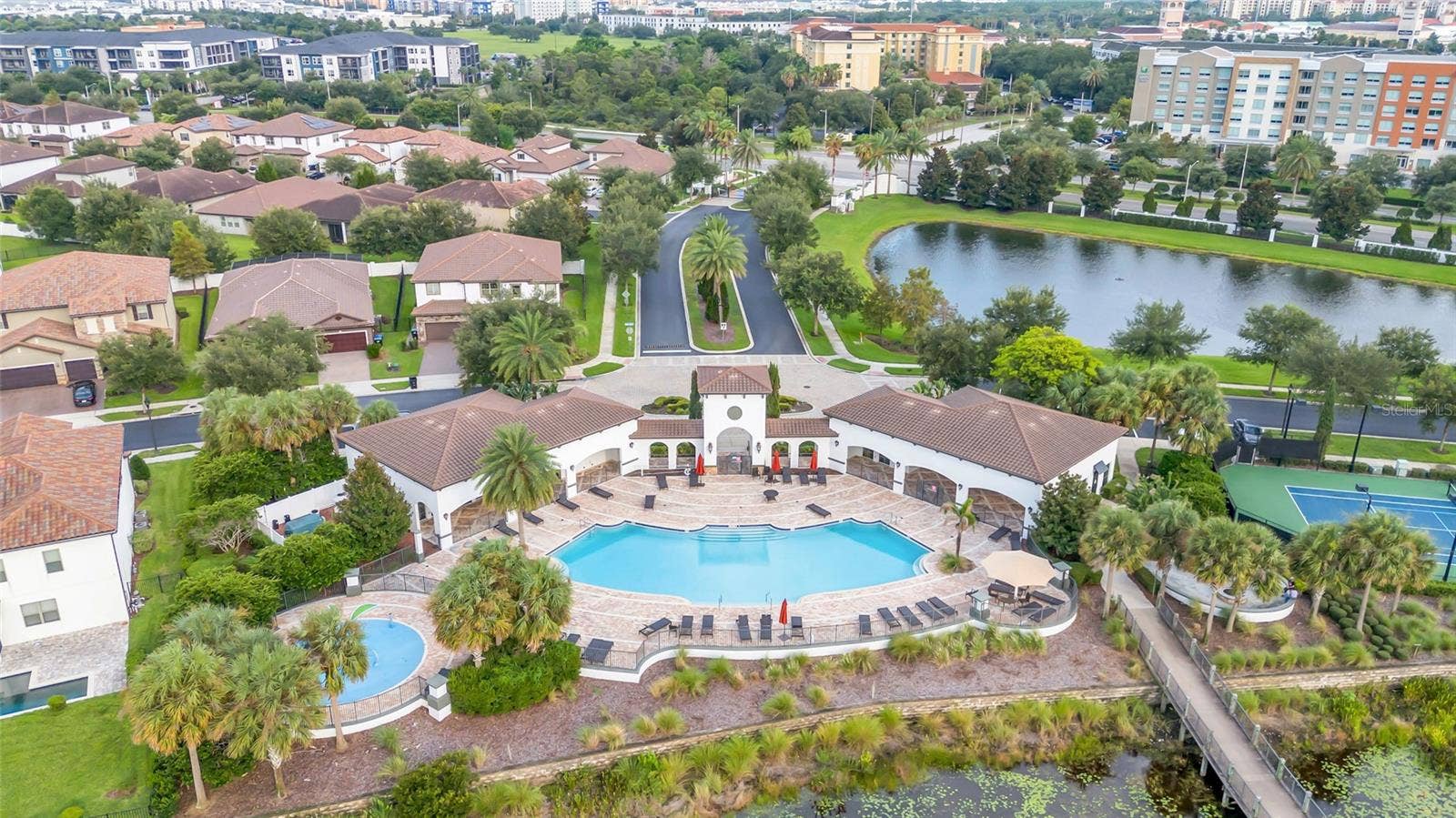 10713 BERRY CREEK ROAD, Orlando, FL 32836 10713 BERRY CREEK ROAD, Orlando, FL 32836