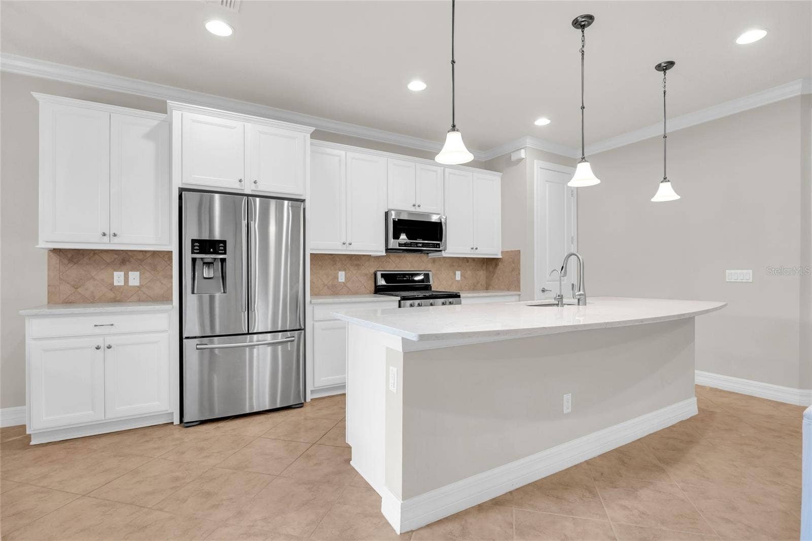 10713 BERRY CREEK ROAD, Orlando, FL 32836 10713 BERRY CREEK ROAD, Orlando, FL 32836