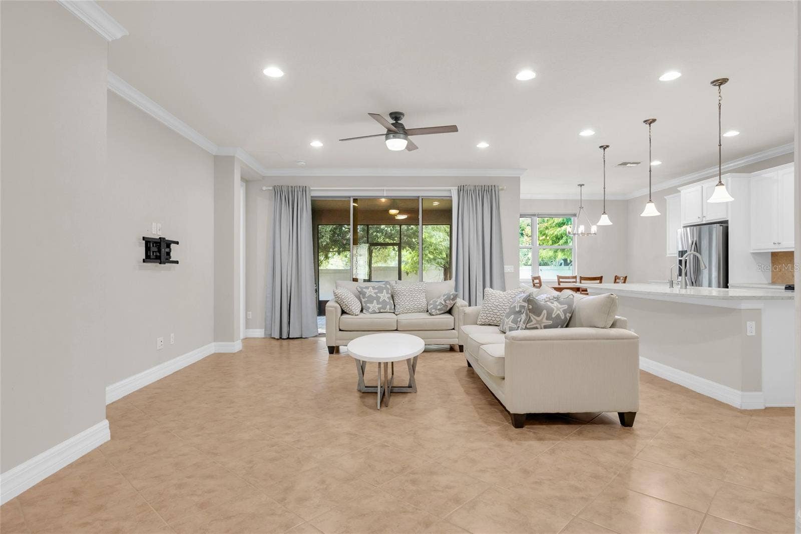 10713 BERRY CREEK ROAD, Orlando, FL 32836 10713 BERRY CREEK ROAD, Orlando, FL 32836