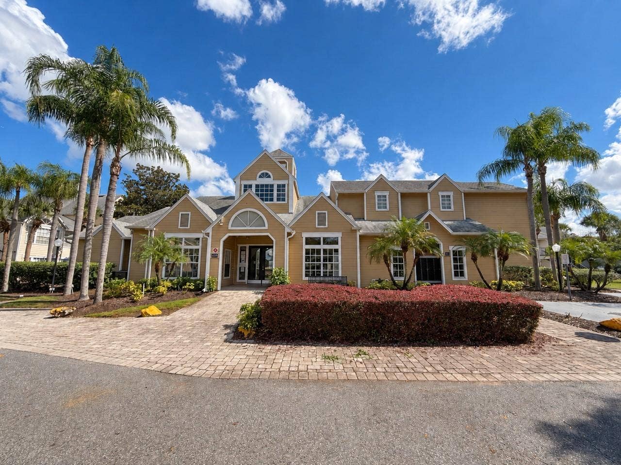 1085 S HIAWASSEE ROAD, #524, Orlando, FL 32835 1085 S HIAWASSEE ROAD, #524, Orlando, FL 32835