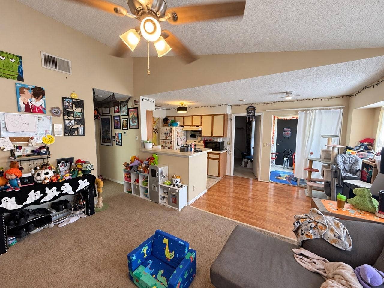 1085 S HIAWASSEE ROAD, #524, Orlando, FL 32835 1085 S HIAWASSEE ROAD, #524, Orlando, FL 32835