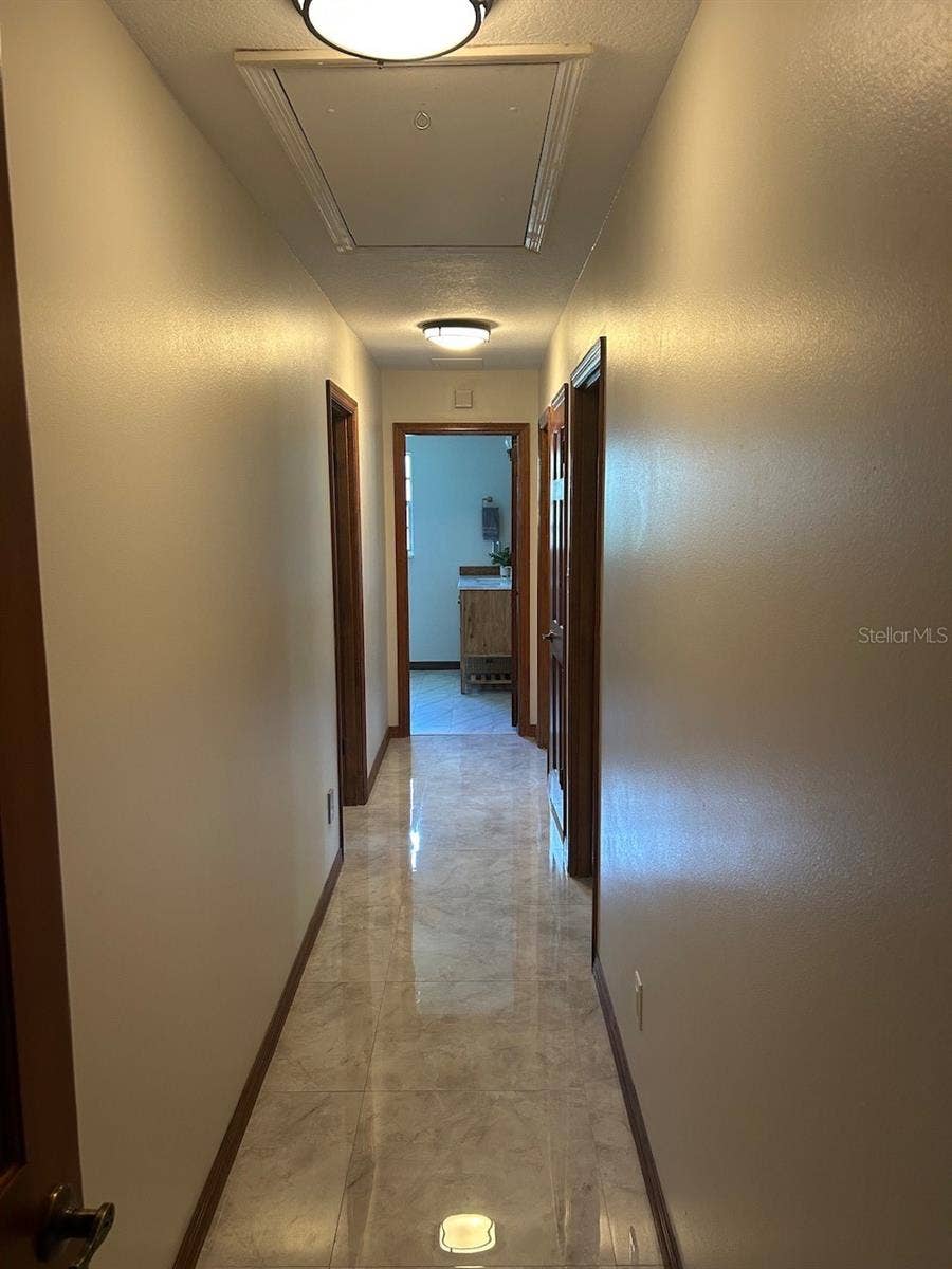 100 PALM LAKE COURT, Longwood, FL 32779 100 PALM LAKE COURT, Longwood, FL 32779