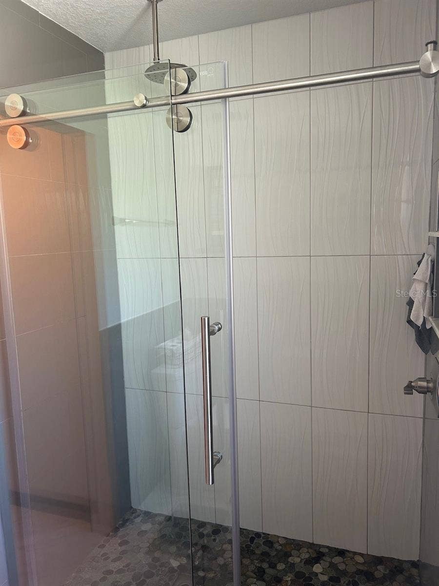 100 PALM LAKE COURT, Longwood, FL 32779 100 PALM LAKE COURT, Longwood, FL 32779