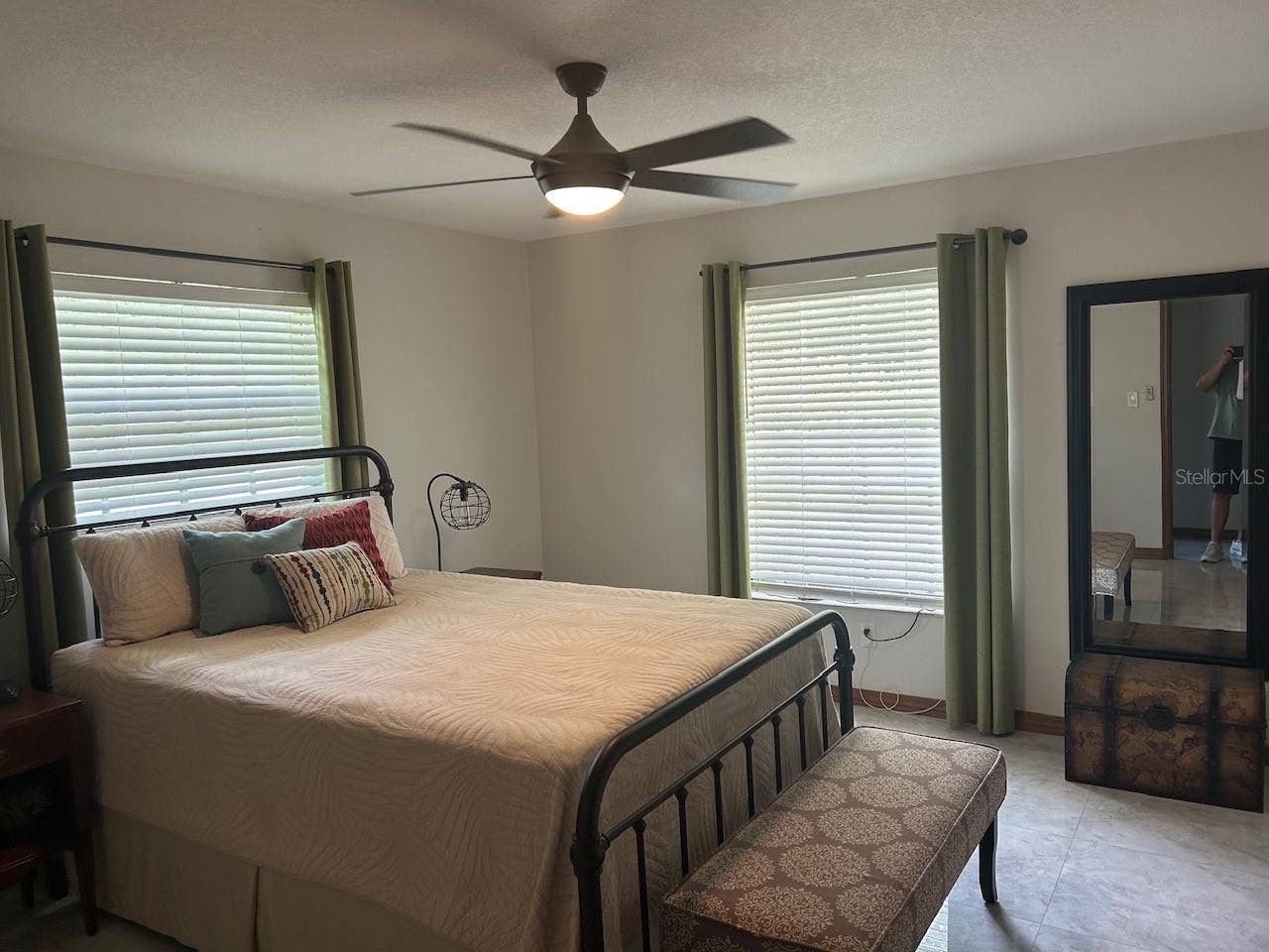 100 PALM LAKE COURT, Longwood, FL 32779 100 PALM LAKE COURT, Longwood, FL 32779