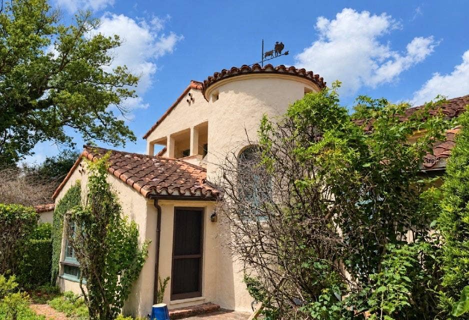 617 N INTERLACHEN AVENUE, Winter Park, FL 32789 617 N INTERLACHEN AVENUE, Winter Park, FL 32789
