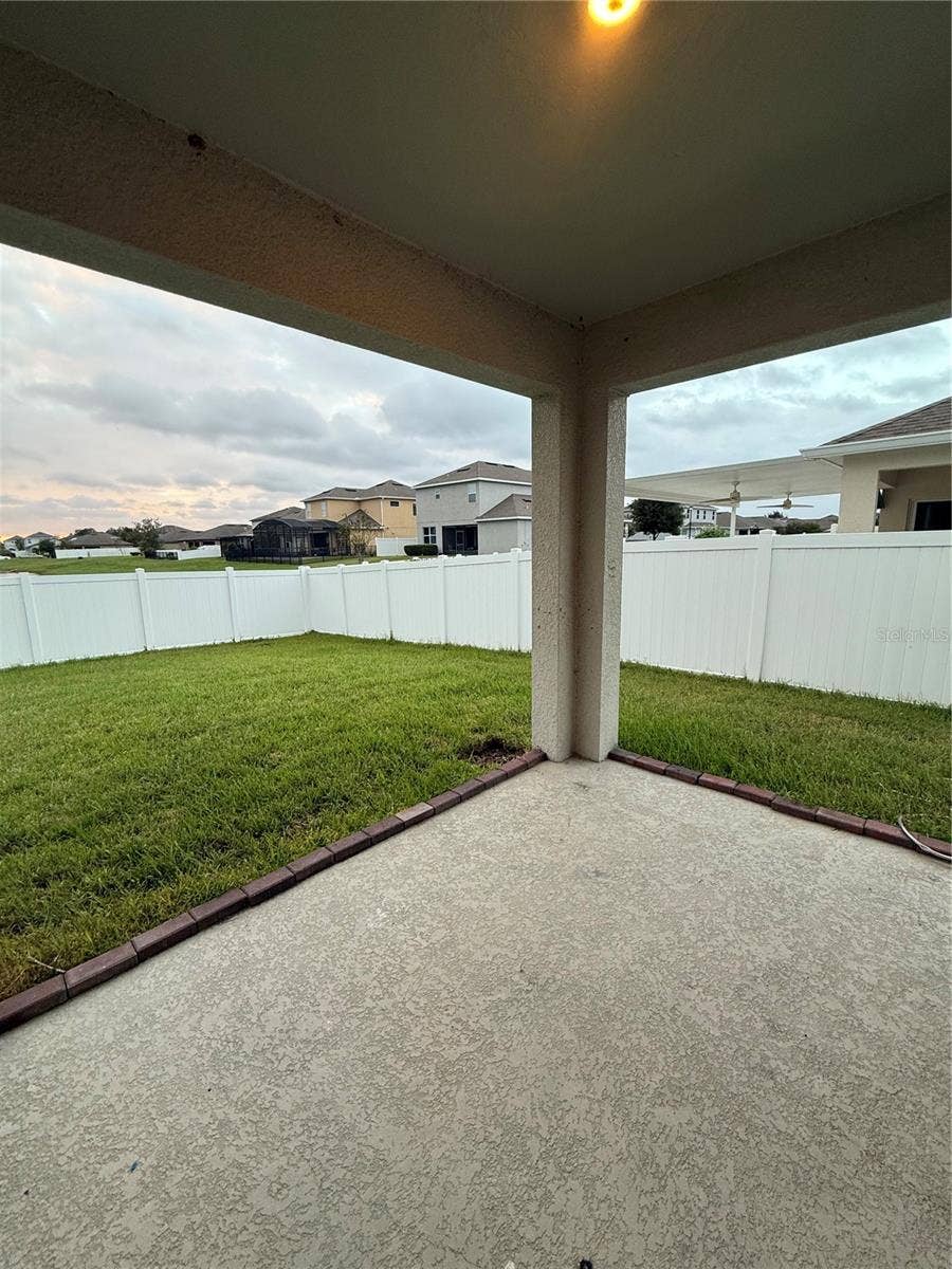 4016 SAPSUCKER LOOP, Sanford, FL 32773 back patio