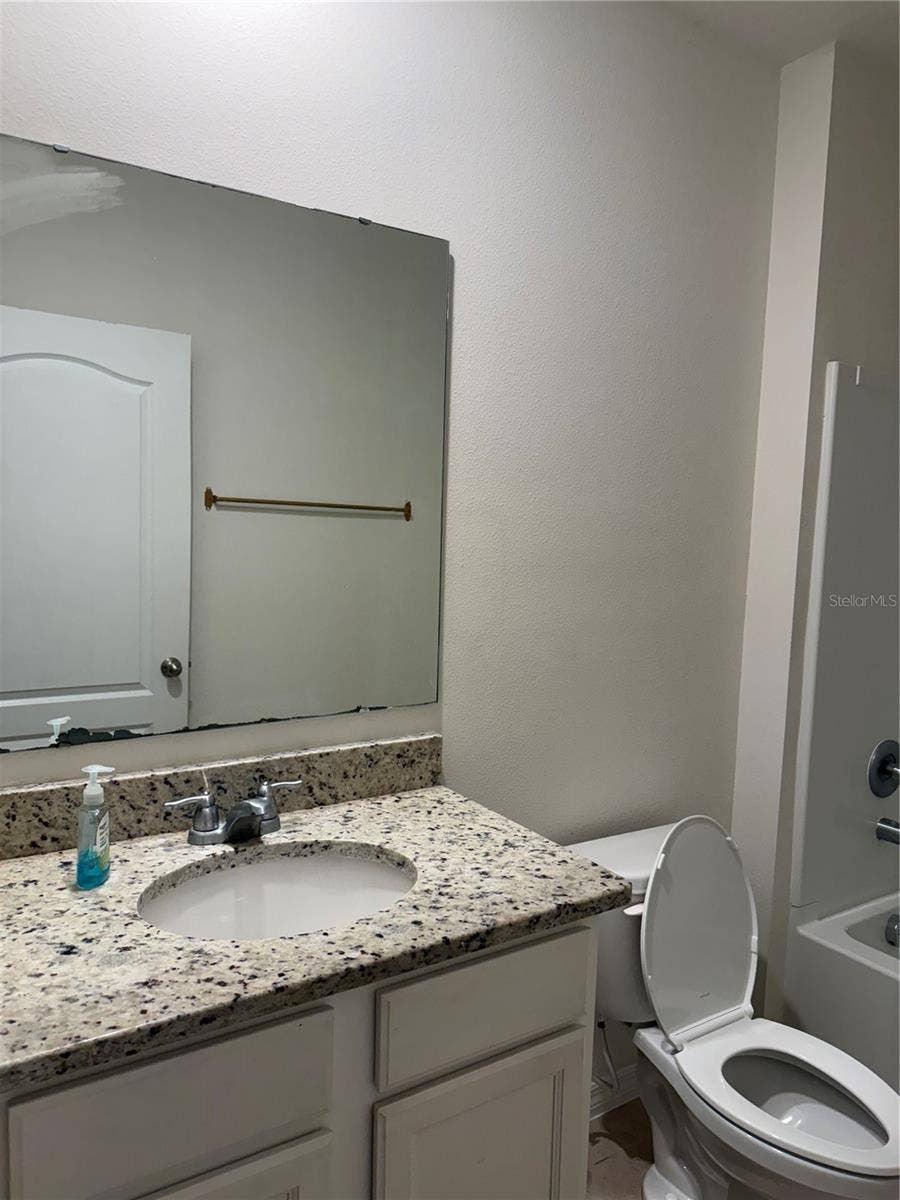 4016 SAPSUCKER LOOP, Sanford, FL 32773 Bathroom 2