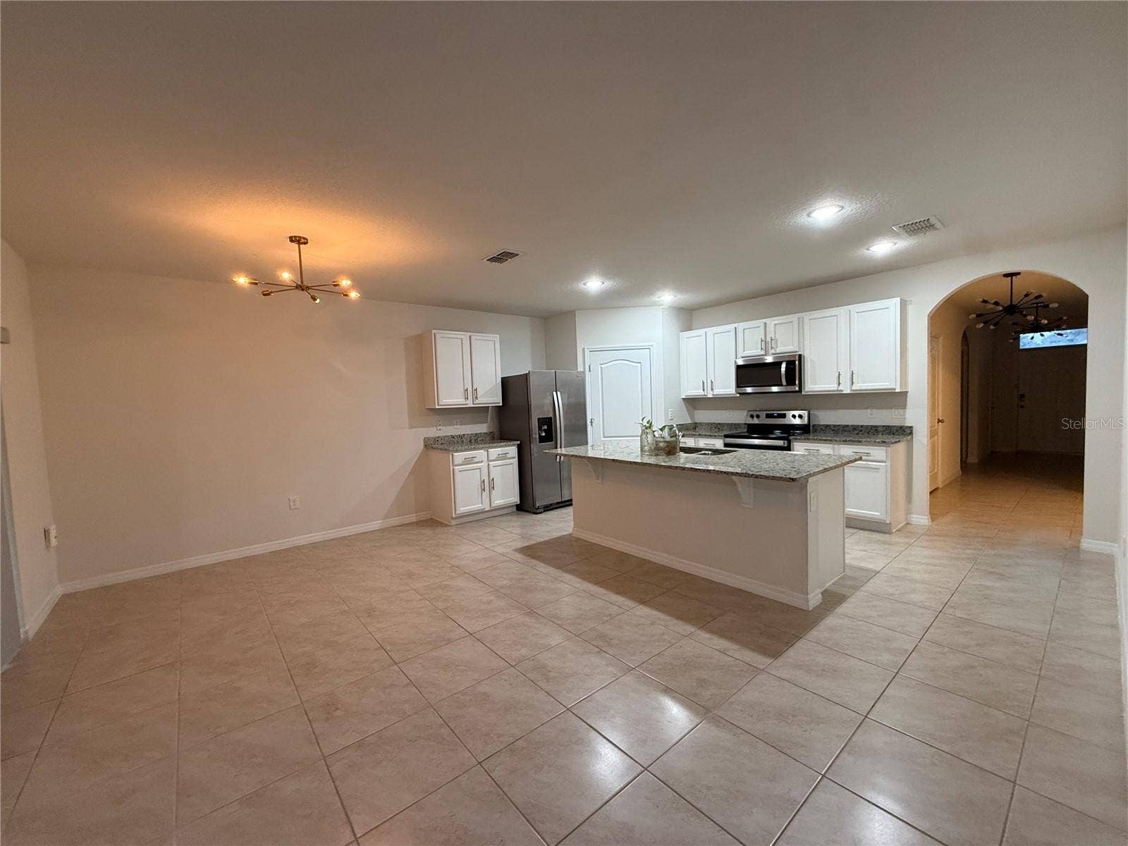 4016 SAPSUCKER LOOP, Sanford, FL 32773 Dining/kitchen