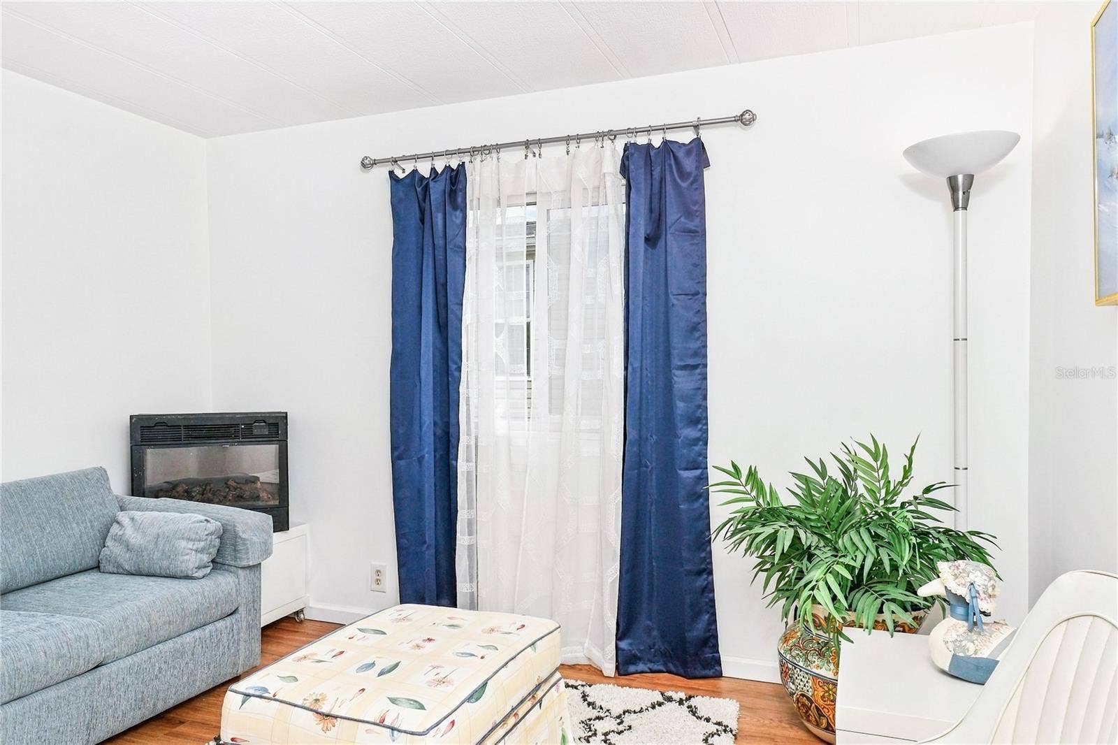 142 DUCHESS AVENUE, Nokomis, FL 34275 142 DUCHESS AVENUE, Nokomis, FL 34275