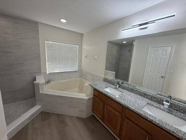 9919 CYPRESS KNEE CIRCLE, Orlando, FL 32825 Master Bathroom