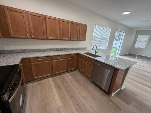 9919 CYPRESS KNEE CIRCLE, Orlando, FL 32825 9919 CYPRESS KNEE CIRCLE, Orlando, FL 32825