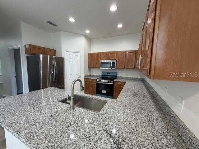 9919 CYPRESS KNEE CIRCLE, Orlando, FL 32825 9919 CYPRESS KNEE CIRCLE, Orlando, FL 32825