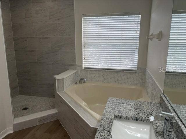 9919 CYPRESS KNEE CIRCLE, Orlando, FL 32825 Master Bathroom