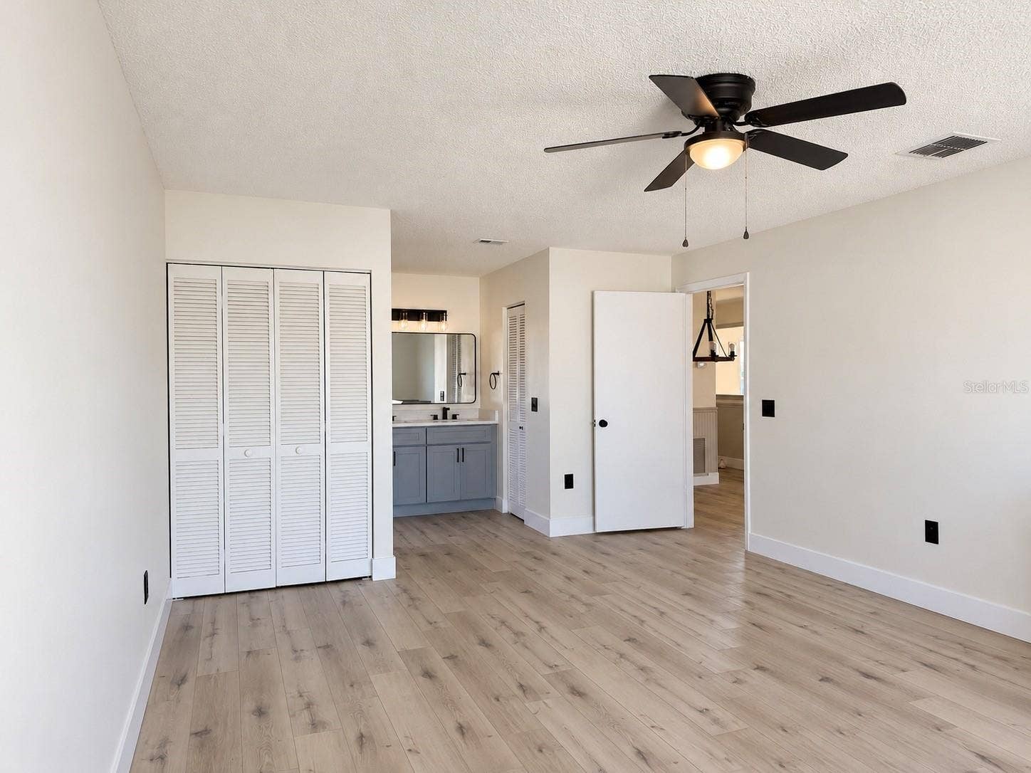 3180 HANLEY STREET, Deltona, FL 32738 3180 HANLEY STREET, Deltona, FL 32738
