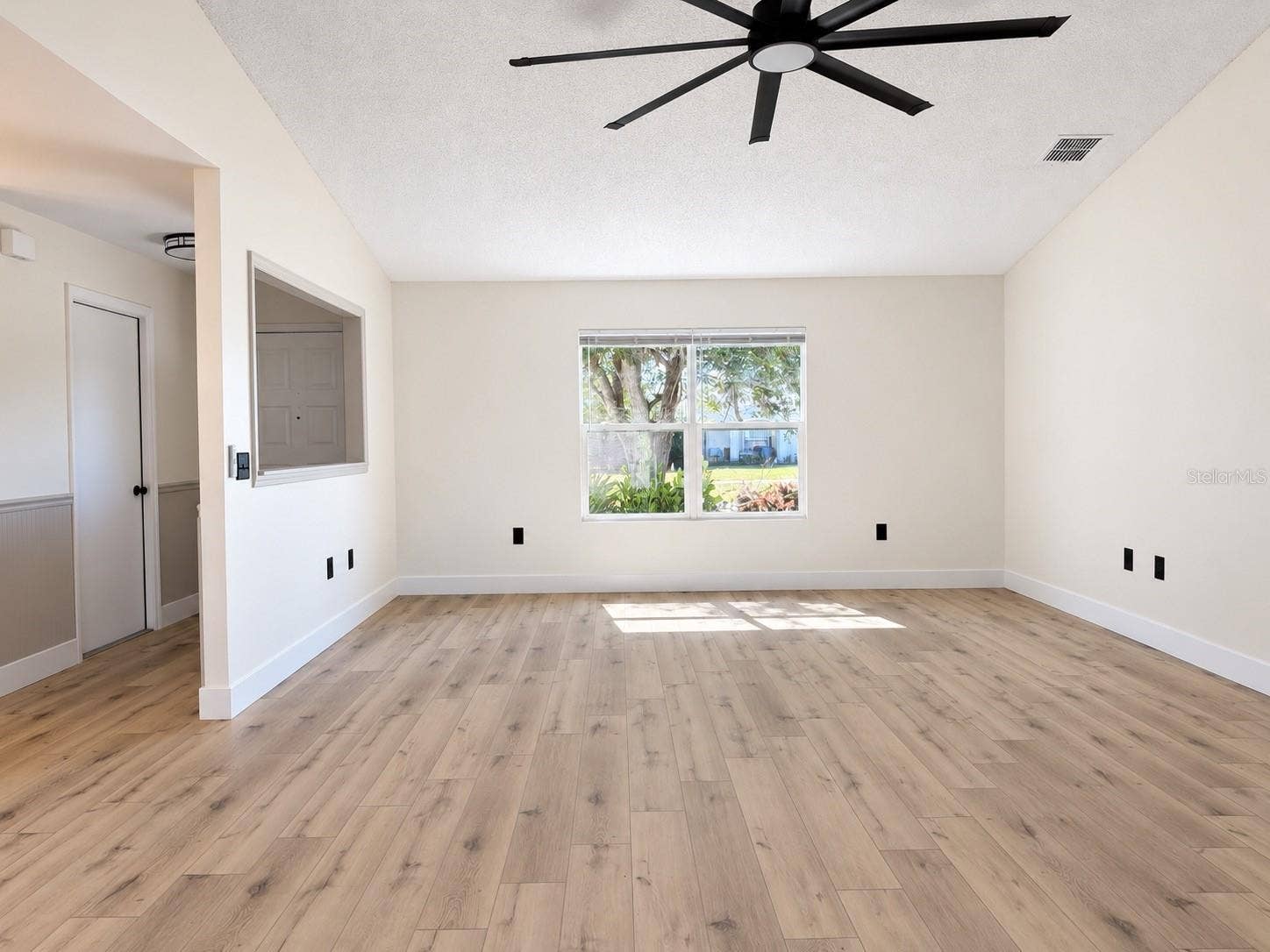 3180 HANLEY STREET, Deltona, FL 32738 3180 HANLEY STREET, Deltona, FL 32738