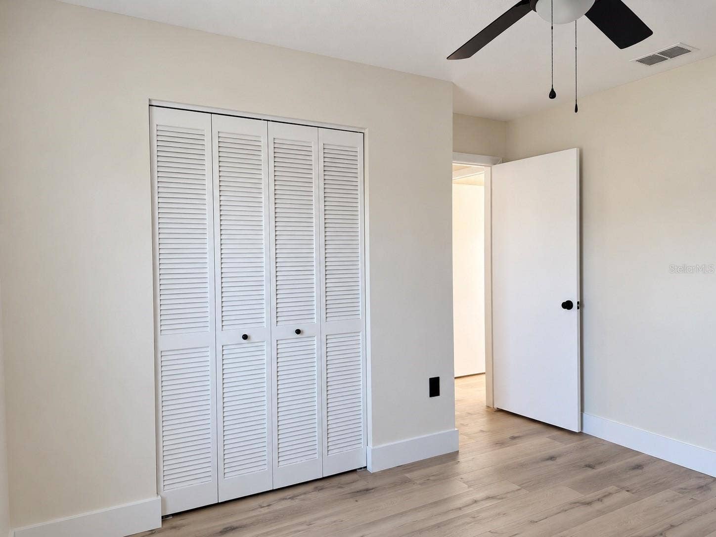 3180 HANLEY STREET, Deltona, FL 32738 3180 HANLEY STREET, Deltona, FL 32738