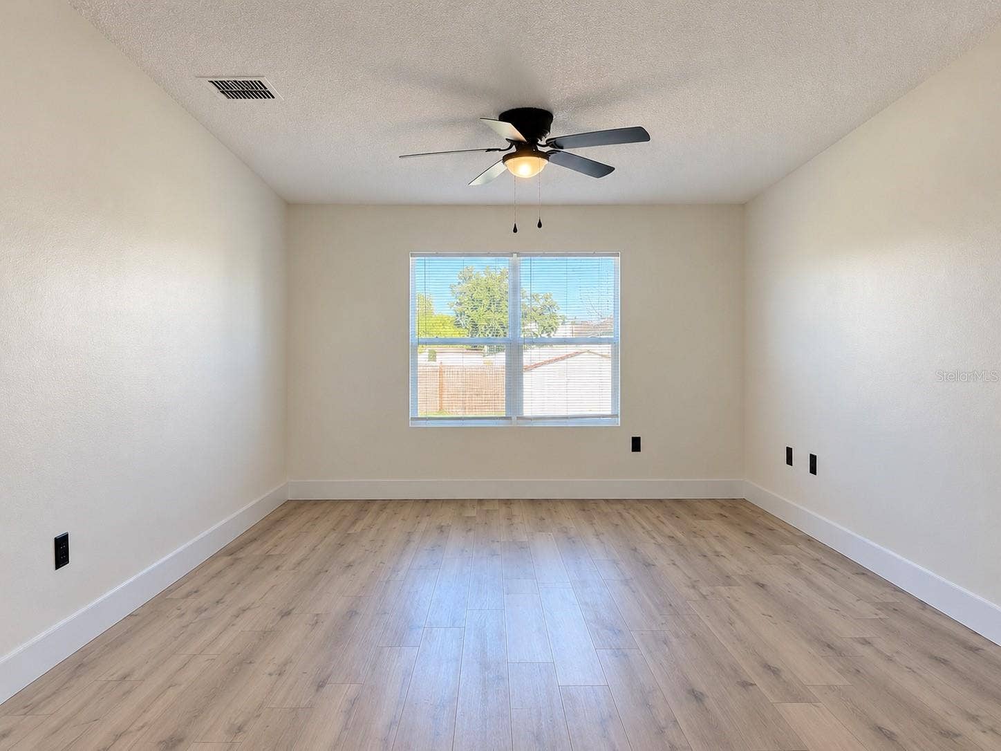 3180 HANLEY STREET, Deltona, FL 32738 3180 HANLEY STREET, Deltona, FL 32738